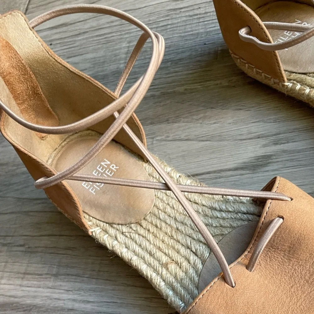Eileen Fisher Tan Leather Espadrille Flat Elastic Straps Zip Heel Closure SZ 7